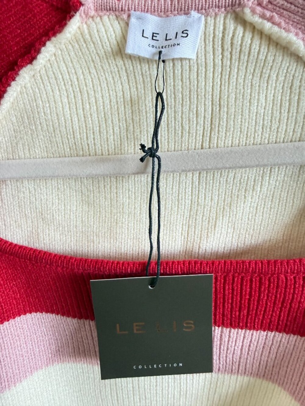 NWT Le Lis Color Block Striped Square Neck Cropped Sweater – Size M - Picture 2 of 5